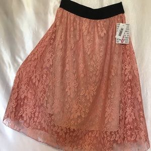 NWT Lularoe Peach Lace S Lola